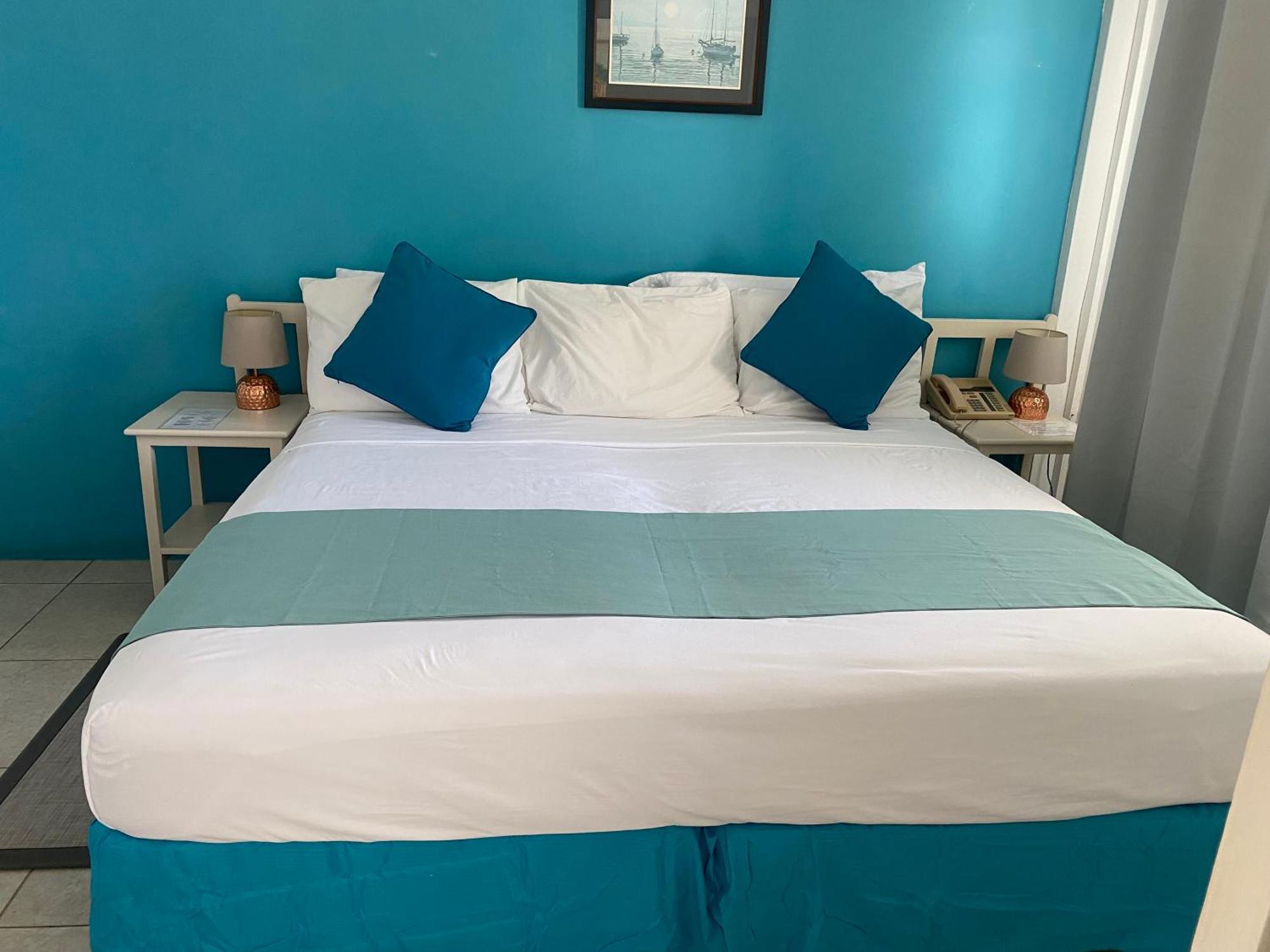 Melrose Beach Apartments Inc Bridgetown Phòng bức ảnh
